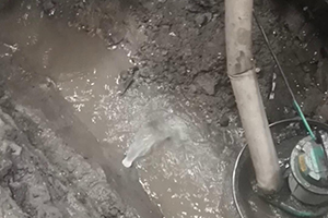 承德地下室伸缩缝堵漏视频
